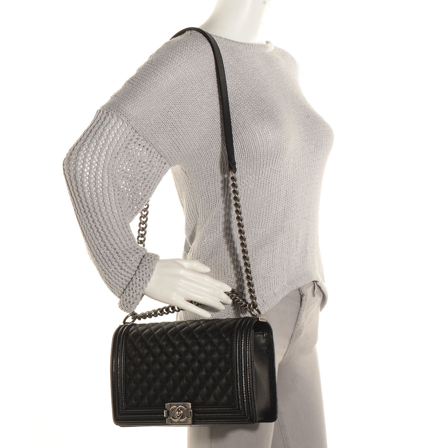 Caviar Medium Boy Flap Black