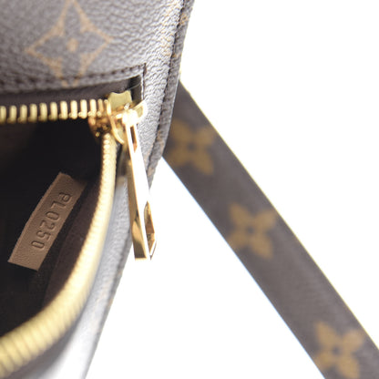 Louis Vuitton Monogram Pochette Metis 7 of 11