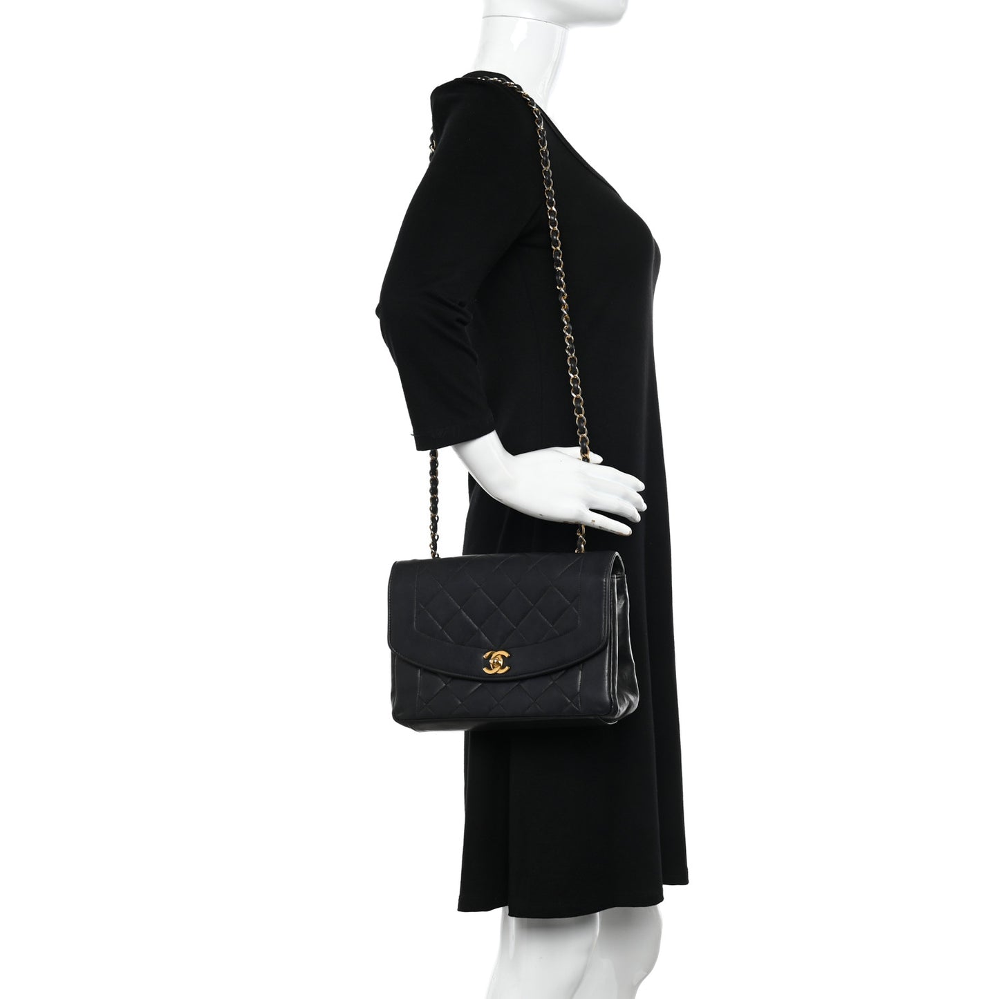 Lambskin Quilted Medium Single Flap Black