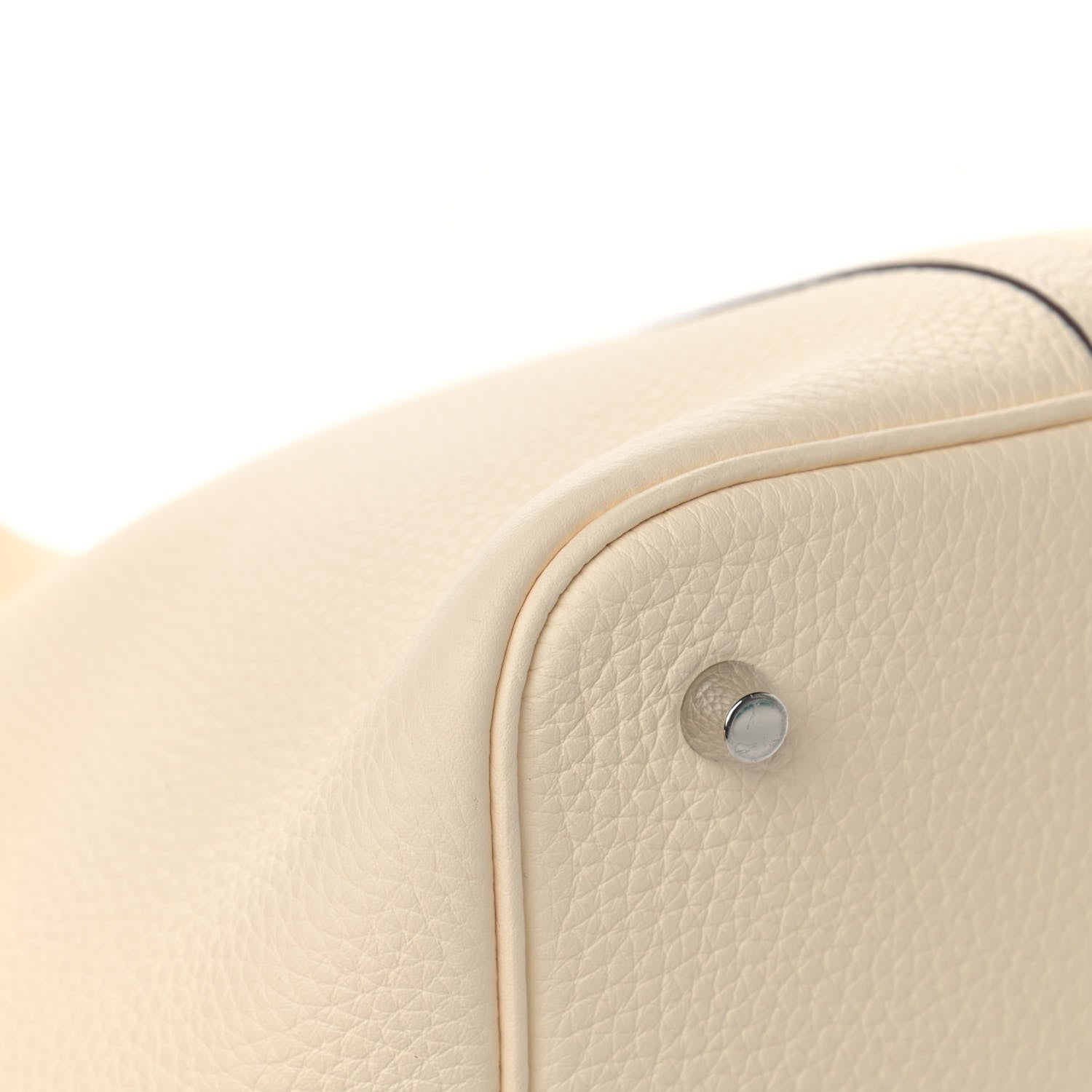 Hermes Taurillon Clemence Picotin Lock 22 MM Nata 12 of 15