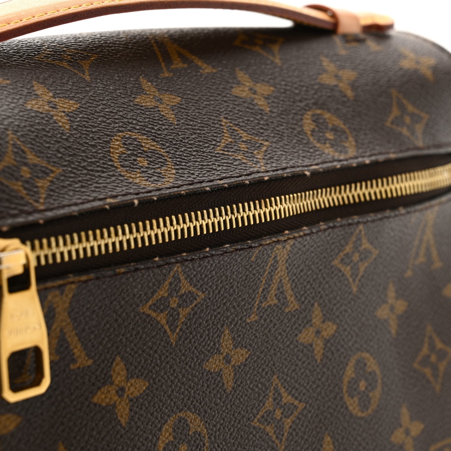 Louis Vuitton Monogram Pochette Metis 10 of 15