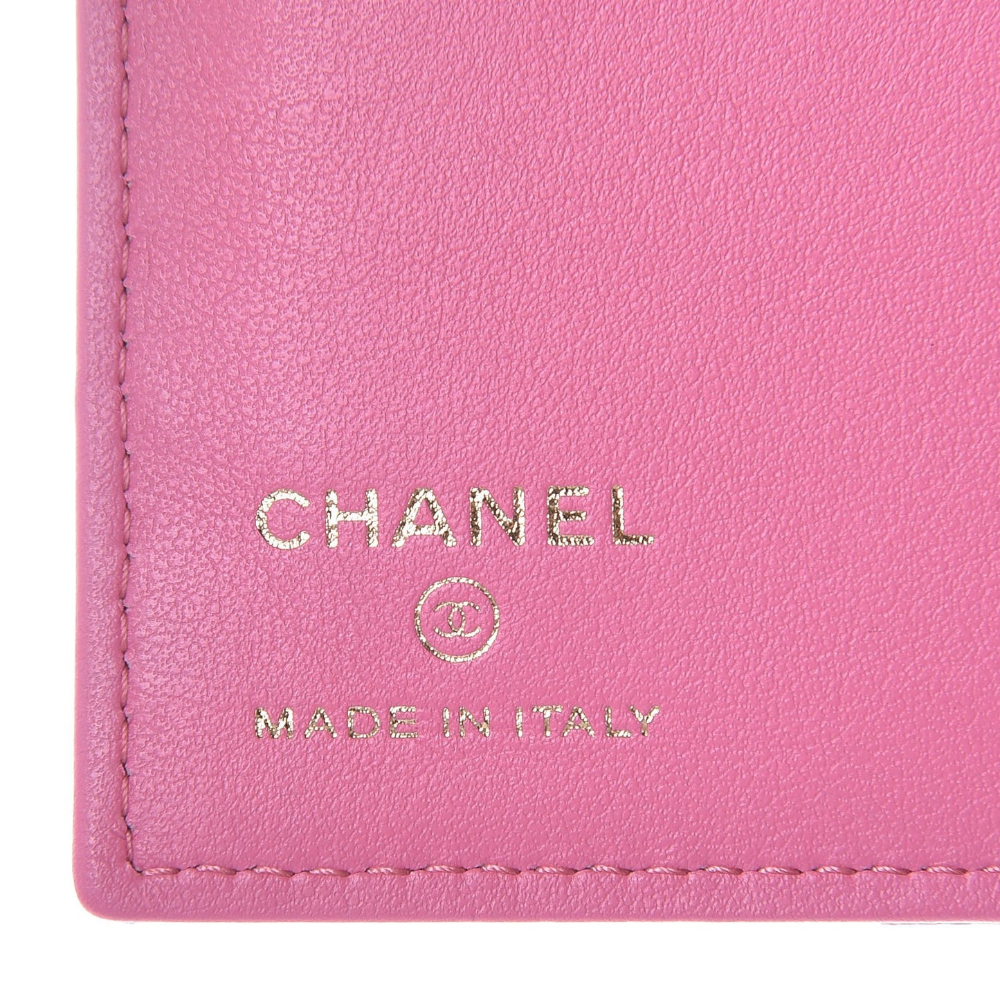 Caviar Quilted Passport Holder Pink