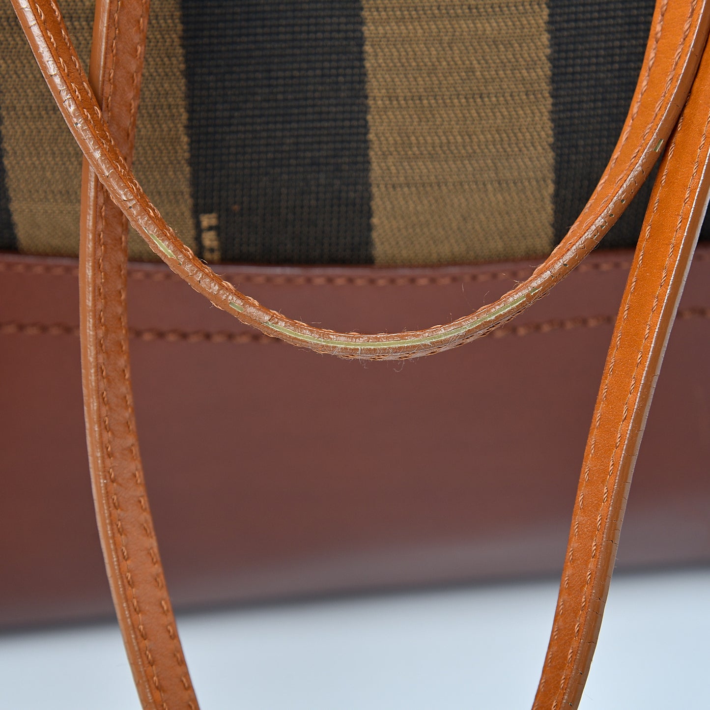 Pequin Cuoio Vegetale Medium Roll Tote Tobacco Cuoio Miele