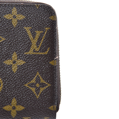 Louis Vuitton Monogram Zippy Wallet 7 of 7