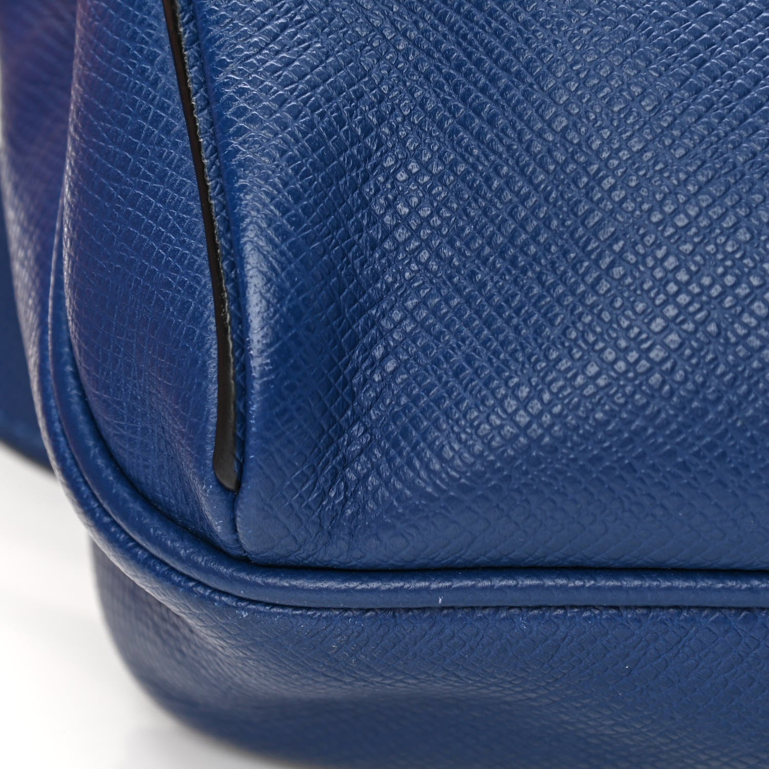 Louis Vuitton Taiga Outdoor Bumbag Cobalt 11 of 13