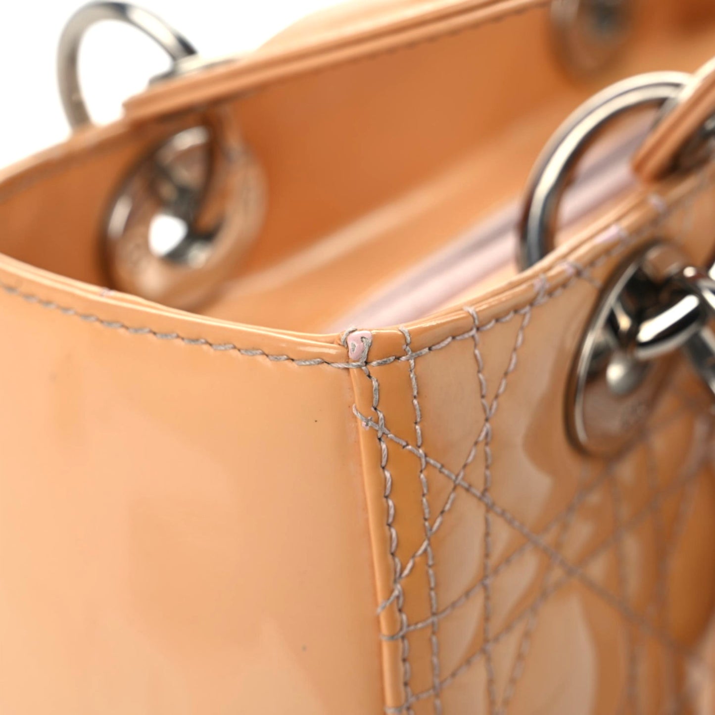 Patent Cannage Medium Lady Dior Beige