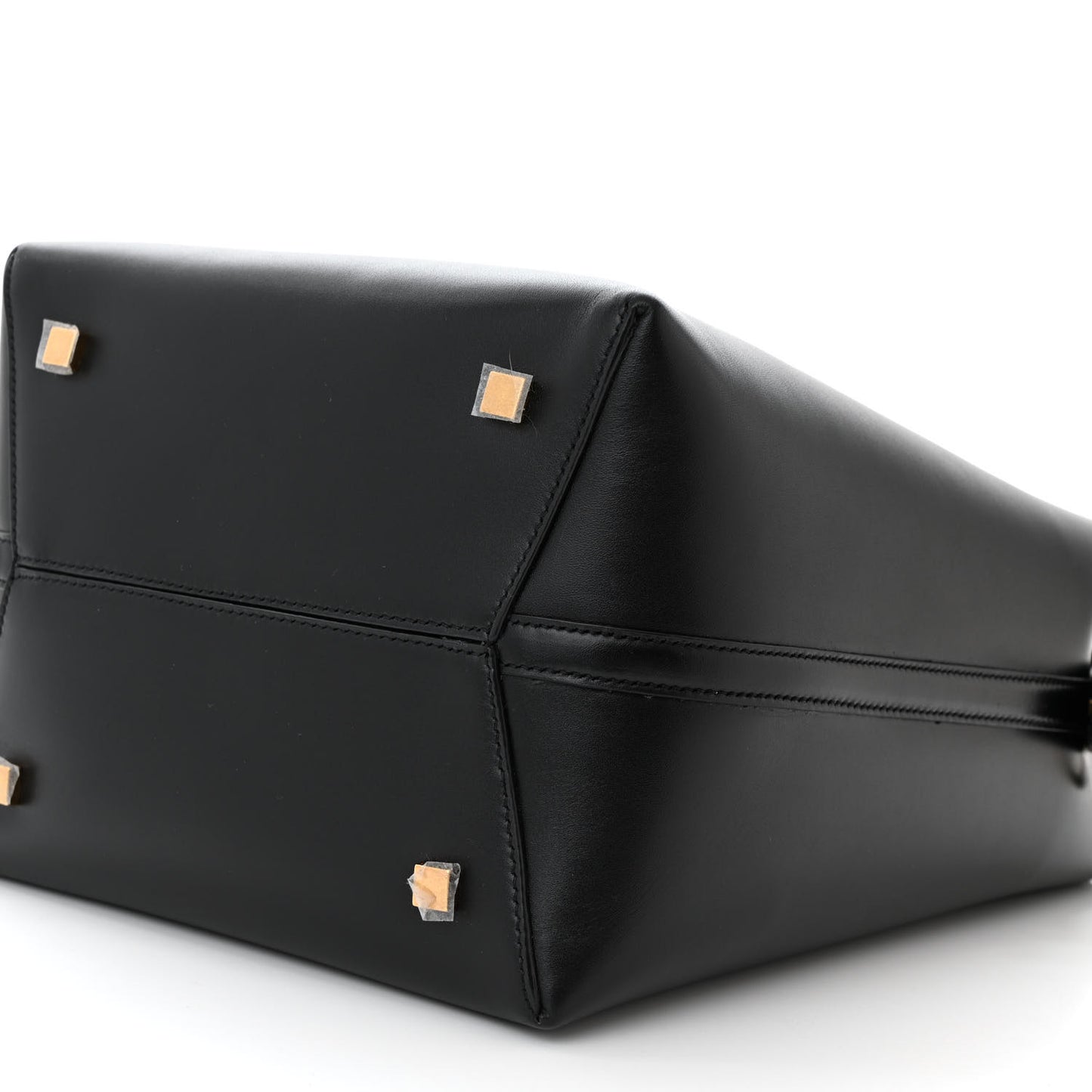 Shiny Calfskin Le 37 Bucket Bag Black