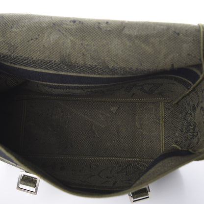 Christian Dior Canvas Embroidered Graffiti Diorcamp Messenger Green Black 5 of 8