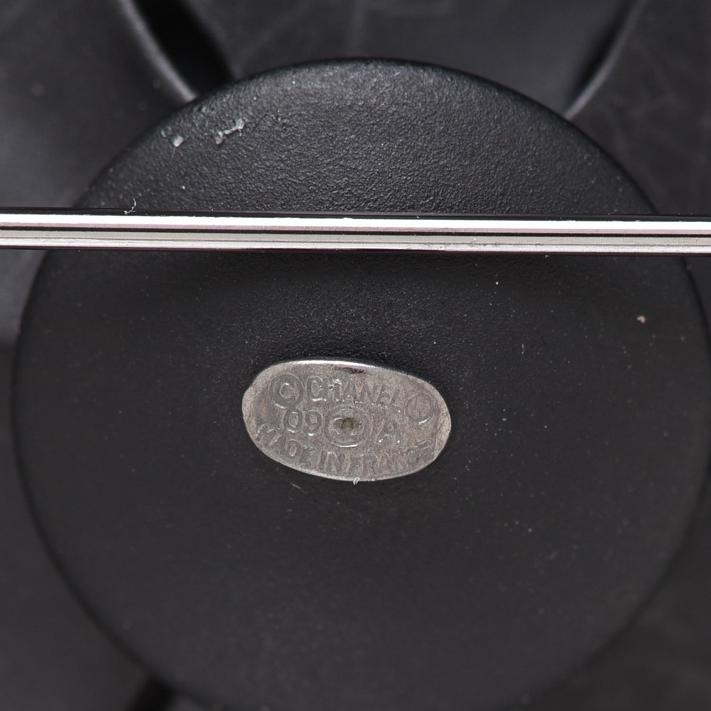 Lambskin Camellia Brooch Black