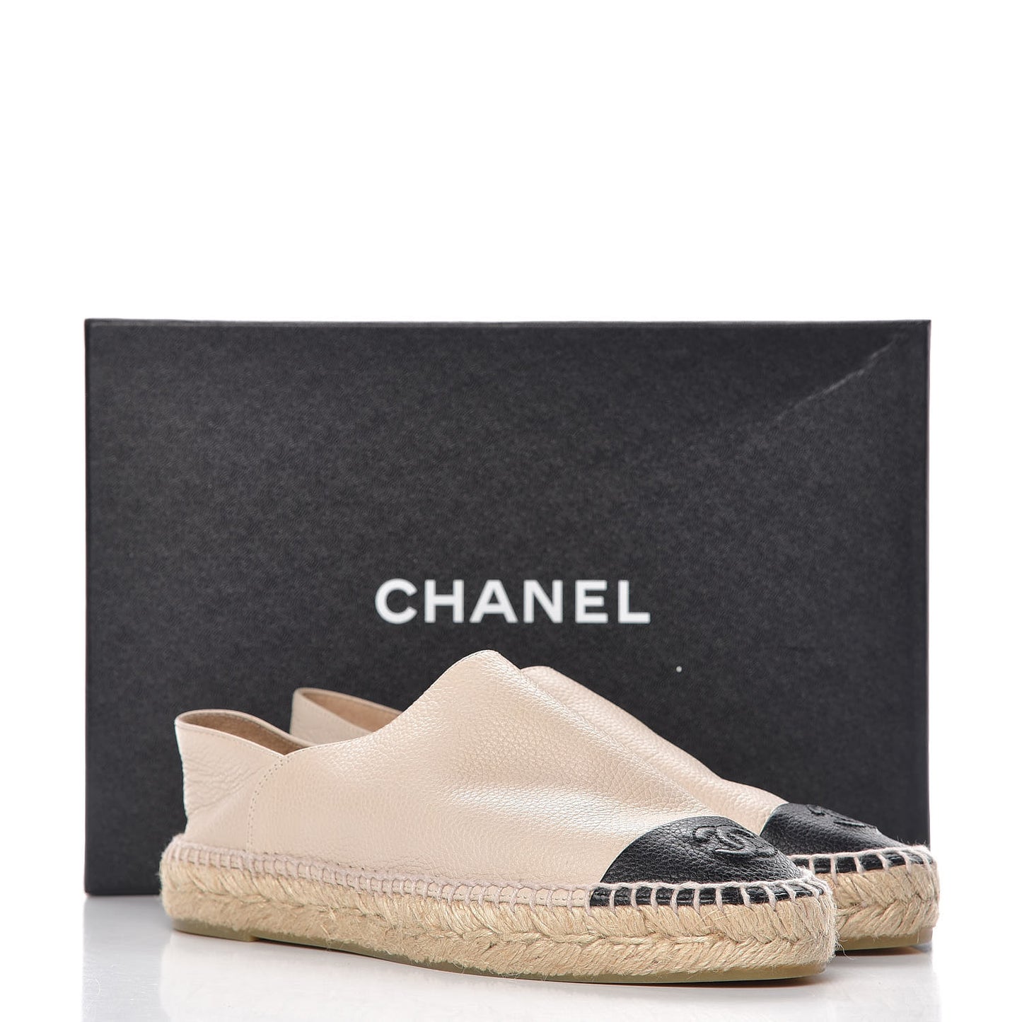 Grained Calfskin CC Espadrilles 38 Beige Black