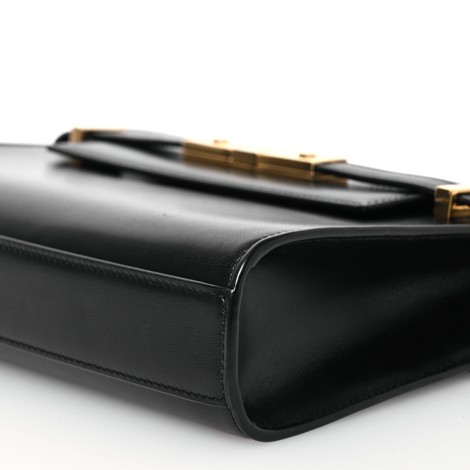 Saint Laurent Smooth Calfskin Manhattan Shoulder Bag Black 10 of 14