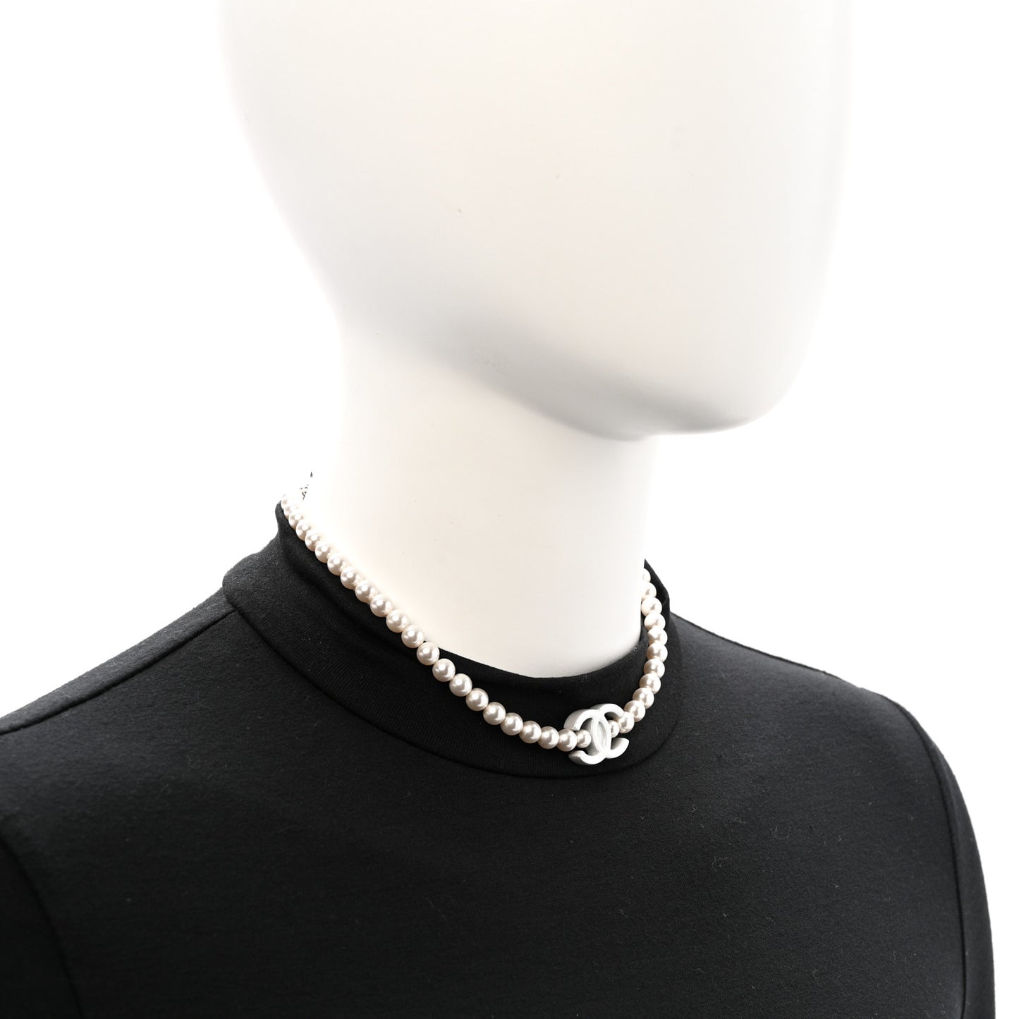 Pearl Resin CC Choker Necklace Pearly White Silver