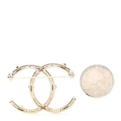 Chanel Pearl Crystal CC Brooch Gold 2 of 4