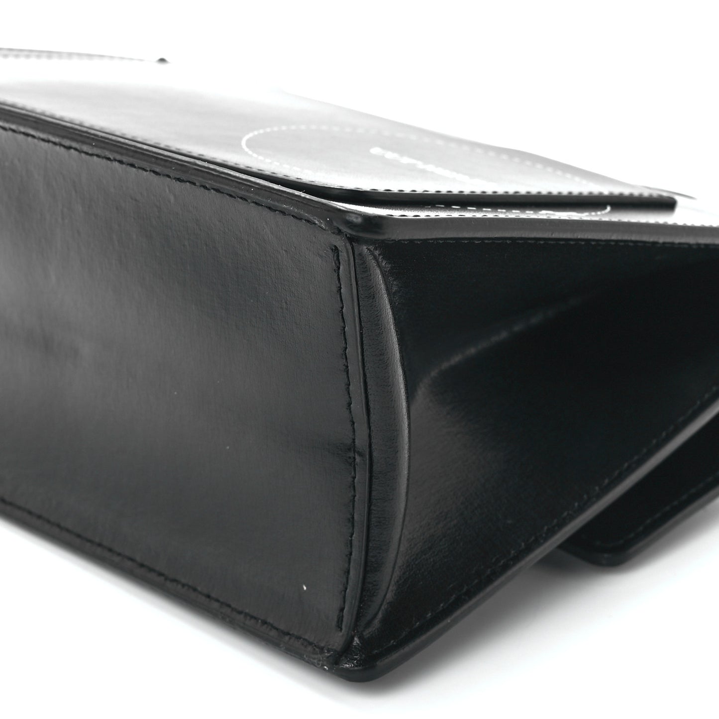 Calfskin Jitney 2.8 Cut Here Shoulder Bag Black