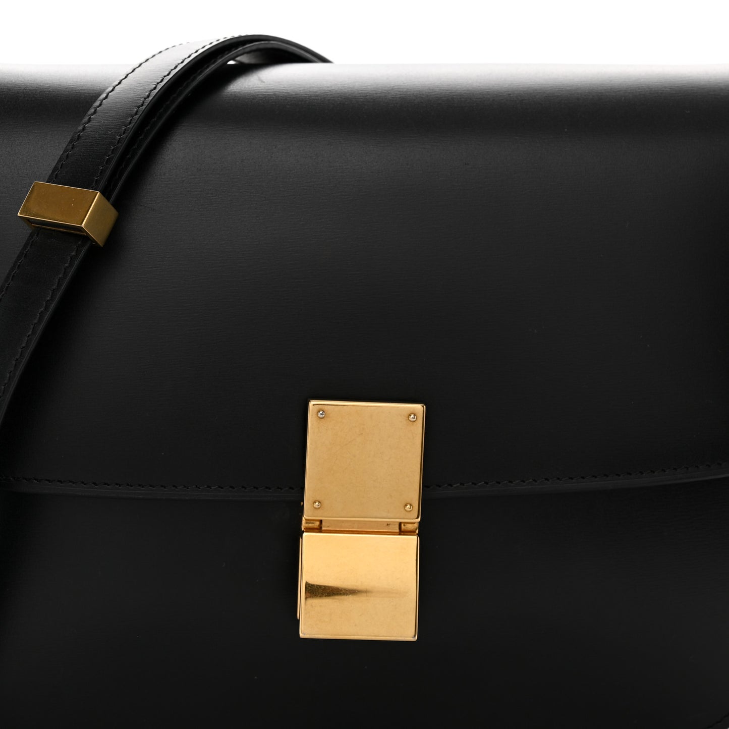 Box Calfskin Medium Classic Box Flap Bag Black