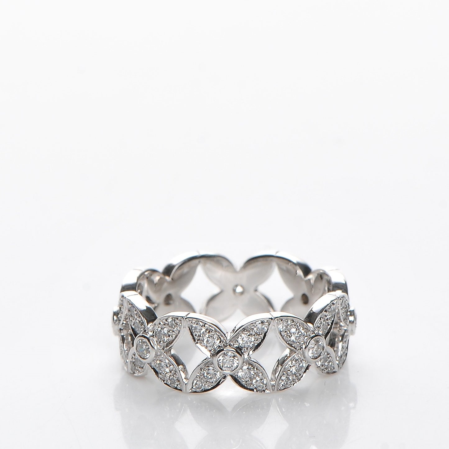 18K White Gold Diamond Les Craquantes Band Ring in size 54 7