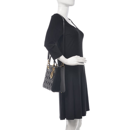 Christian Dior Patent Cannage Medium Lady Dior Black 3 of 16