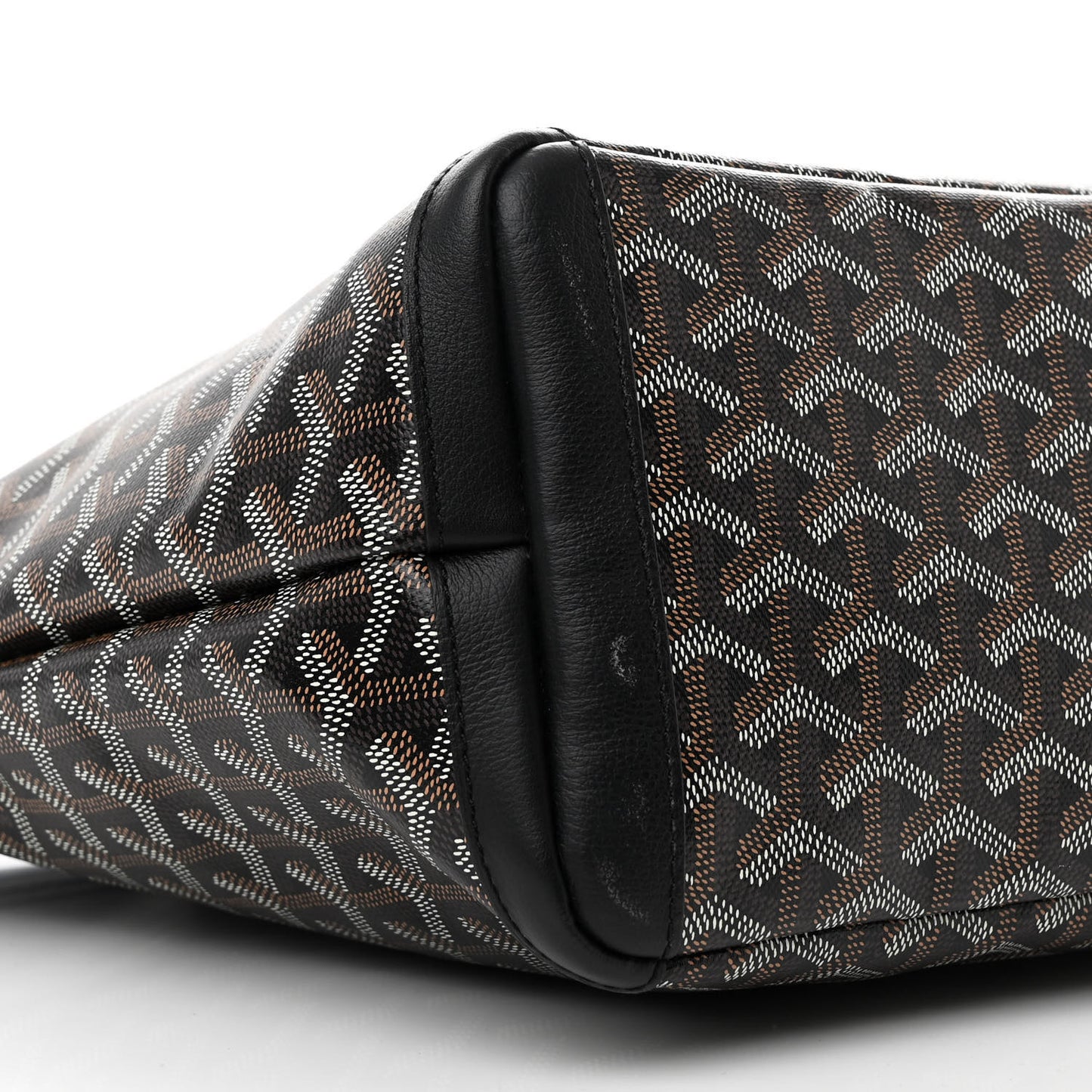 Goyardine Artois PM Black