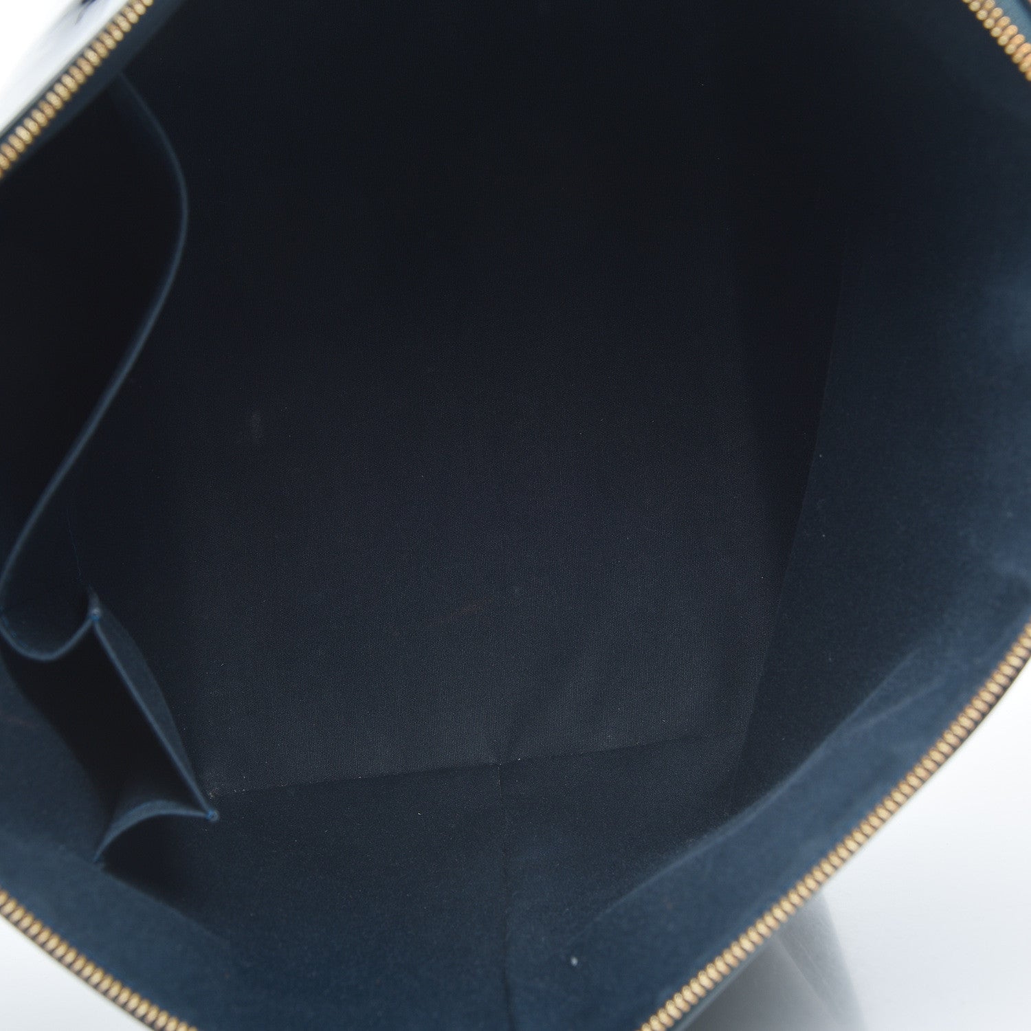 Louis Vuitton Vernis Bellevue GM Blue Nuit 8 of 10