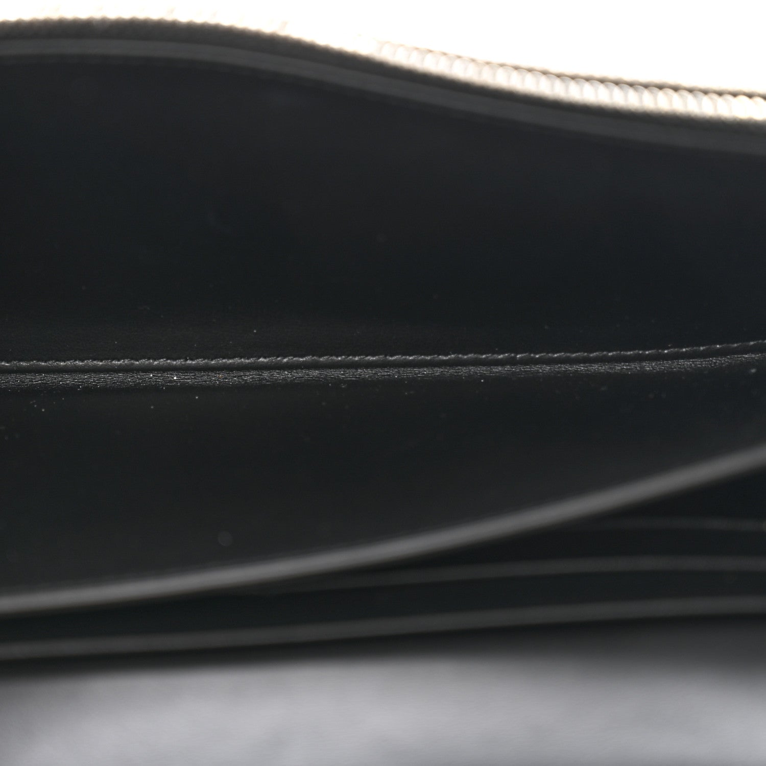 Burberry Grained Calfskin Embossed Porter Continental Wallet Black 6 of 9