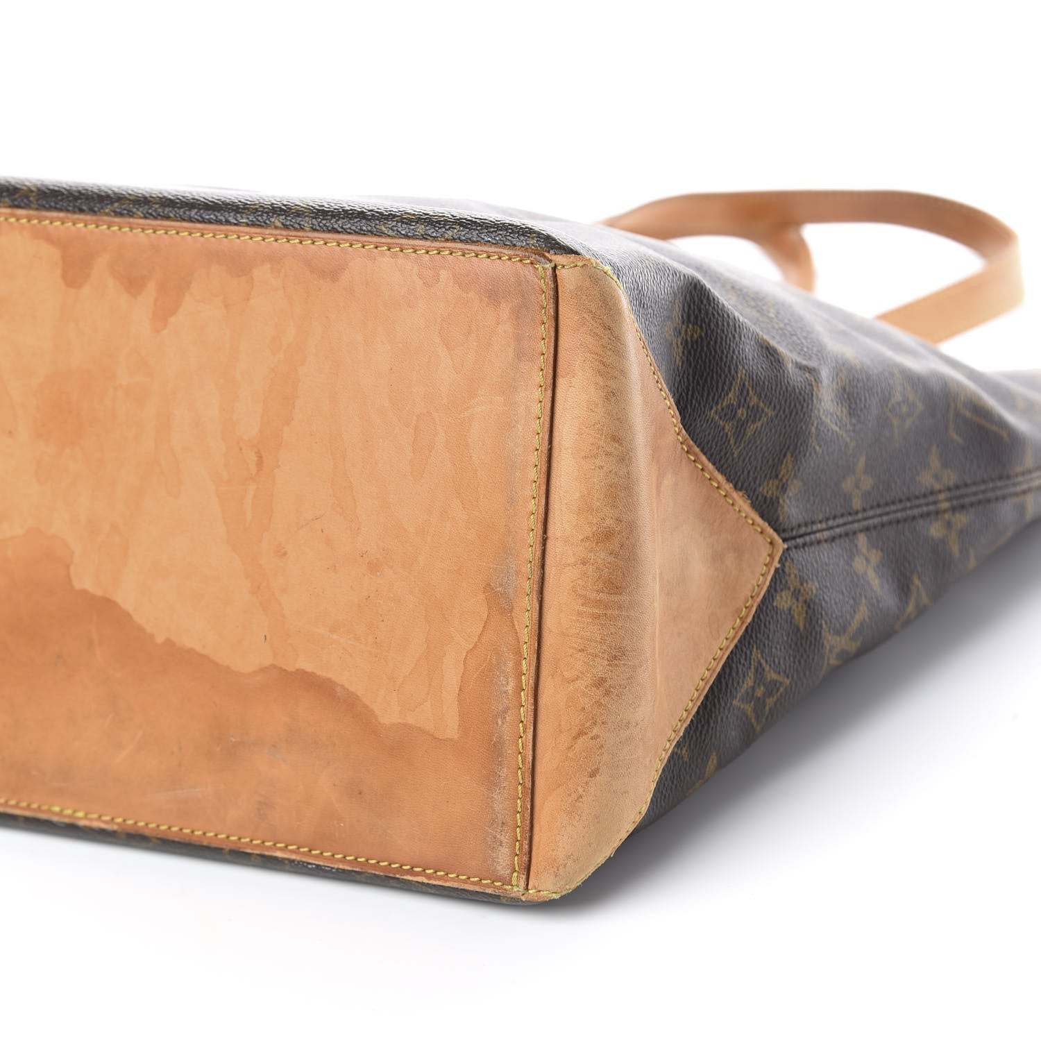 Louis Vuitton Monogram Cabas Mezzo 12 of 17