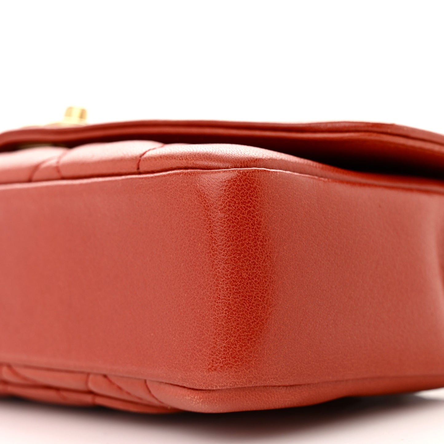 Lambskin Quilted Medium Vintage Flap Bag Red