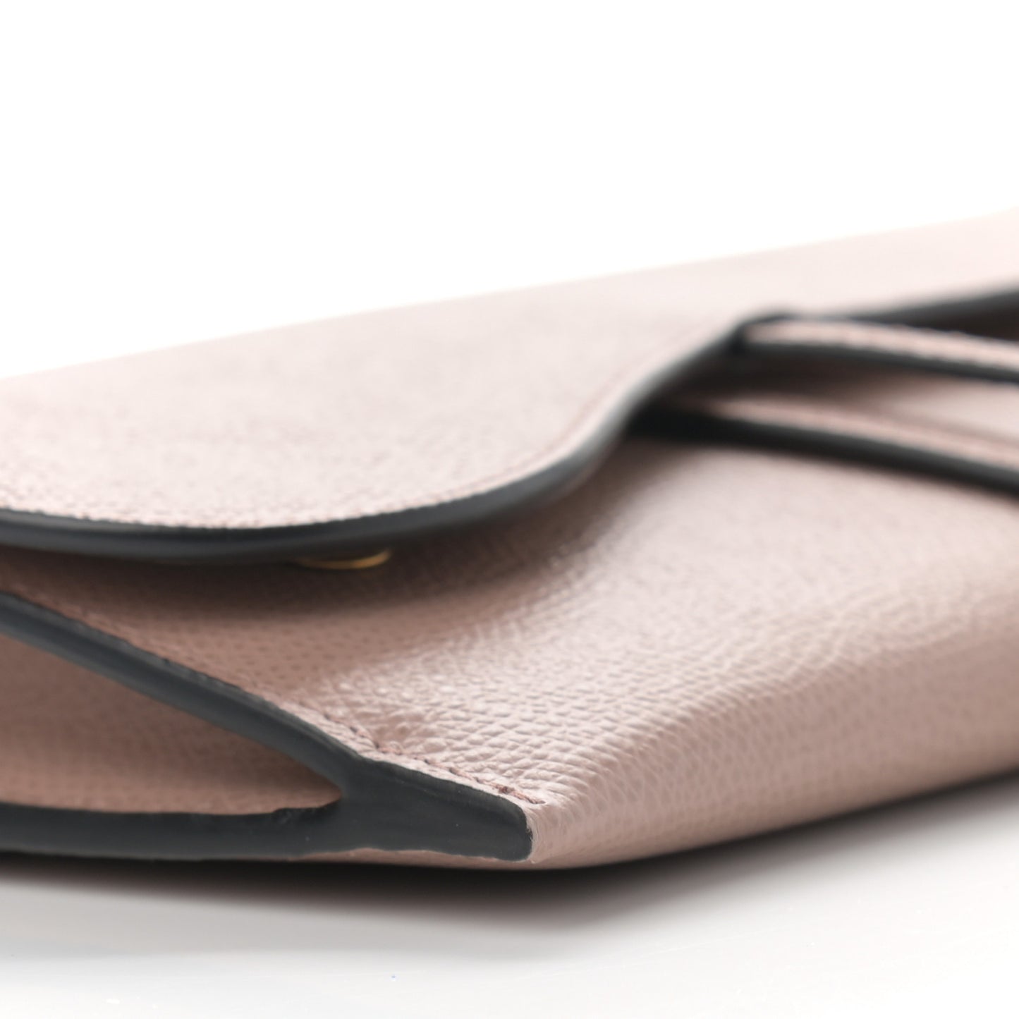 Grained Calfskin Saddle Chain Wallet Pouch Fard