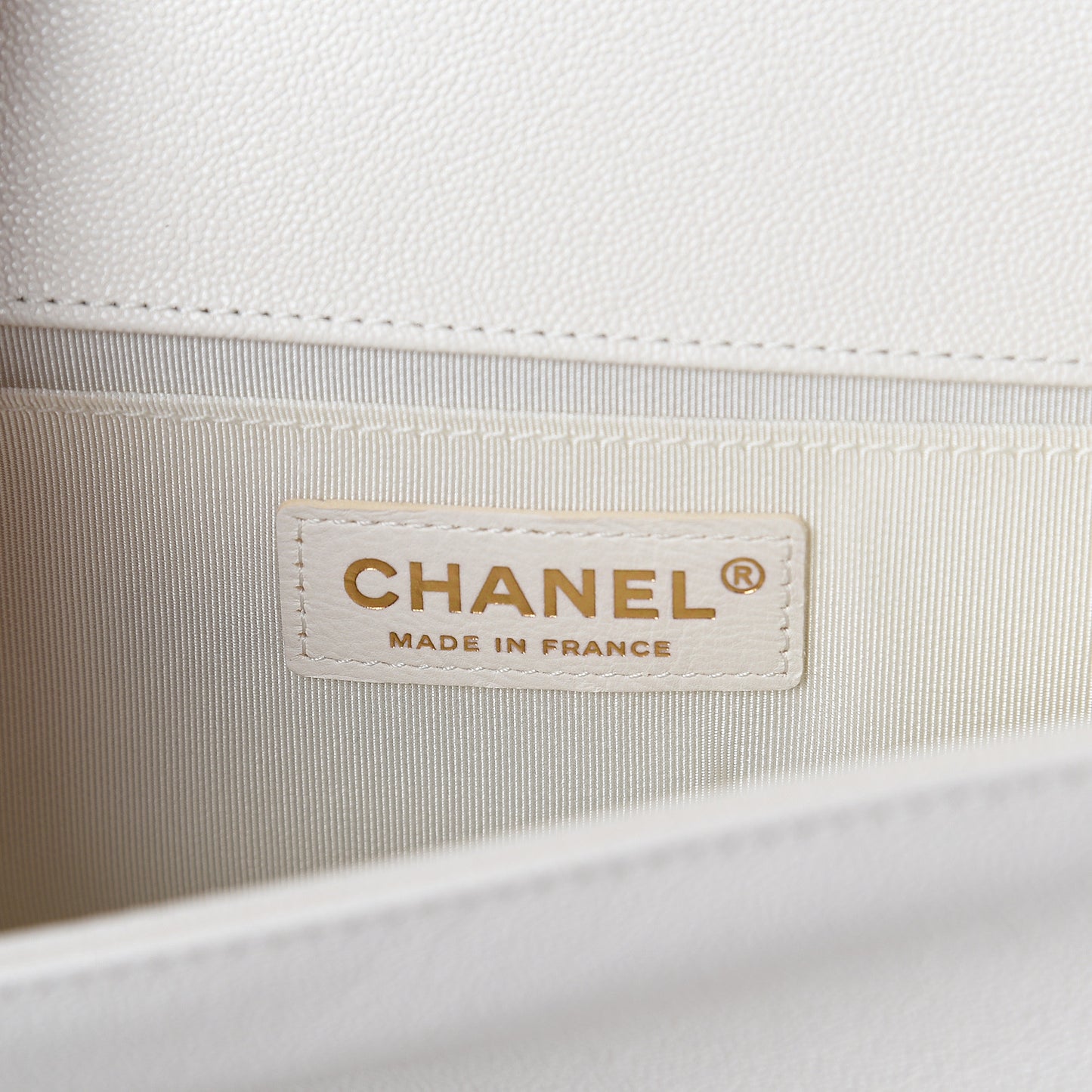 Grained Calfskin Chevron Quilted Medium Boy Flap White