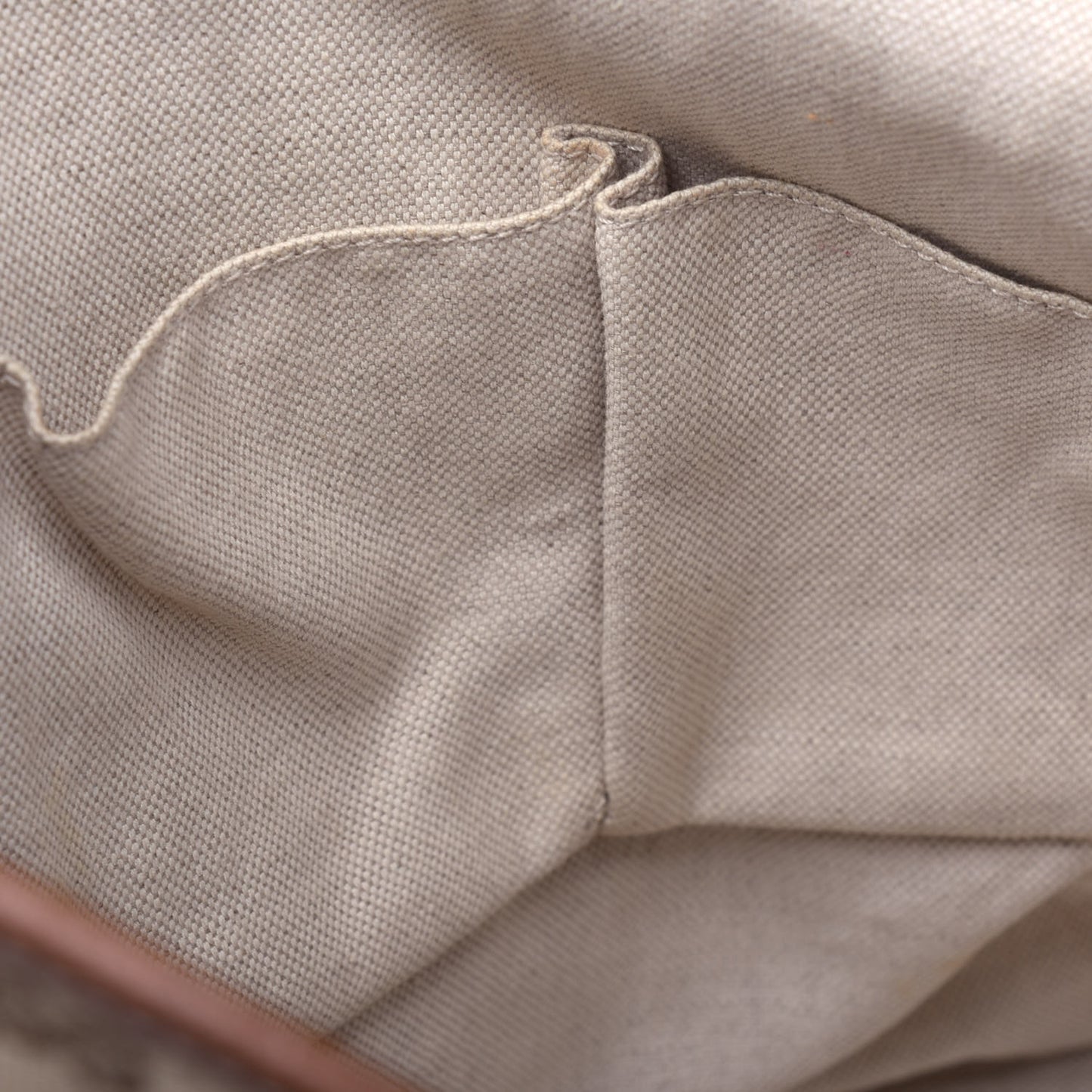 Monogram Medium Bree Zippered Tote Beige Tabacco