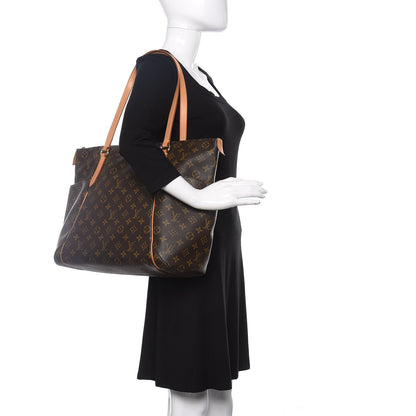 Louis Vuitton Monogram Totally MM 2 of 10
