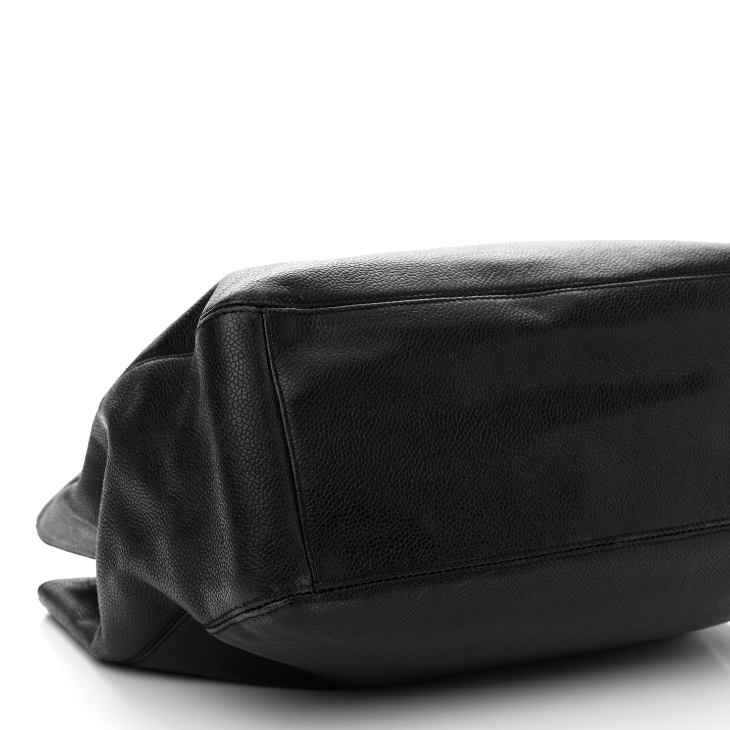 Caviar Shoulder Bag Black