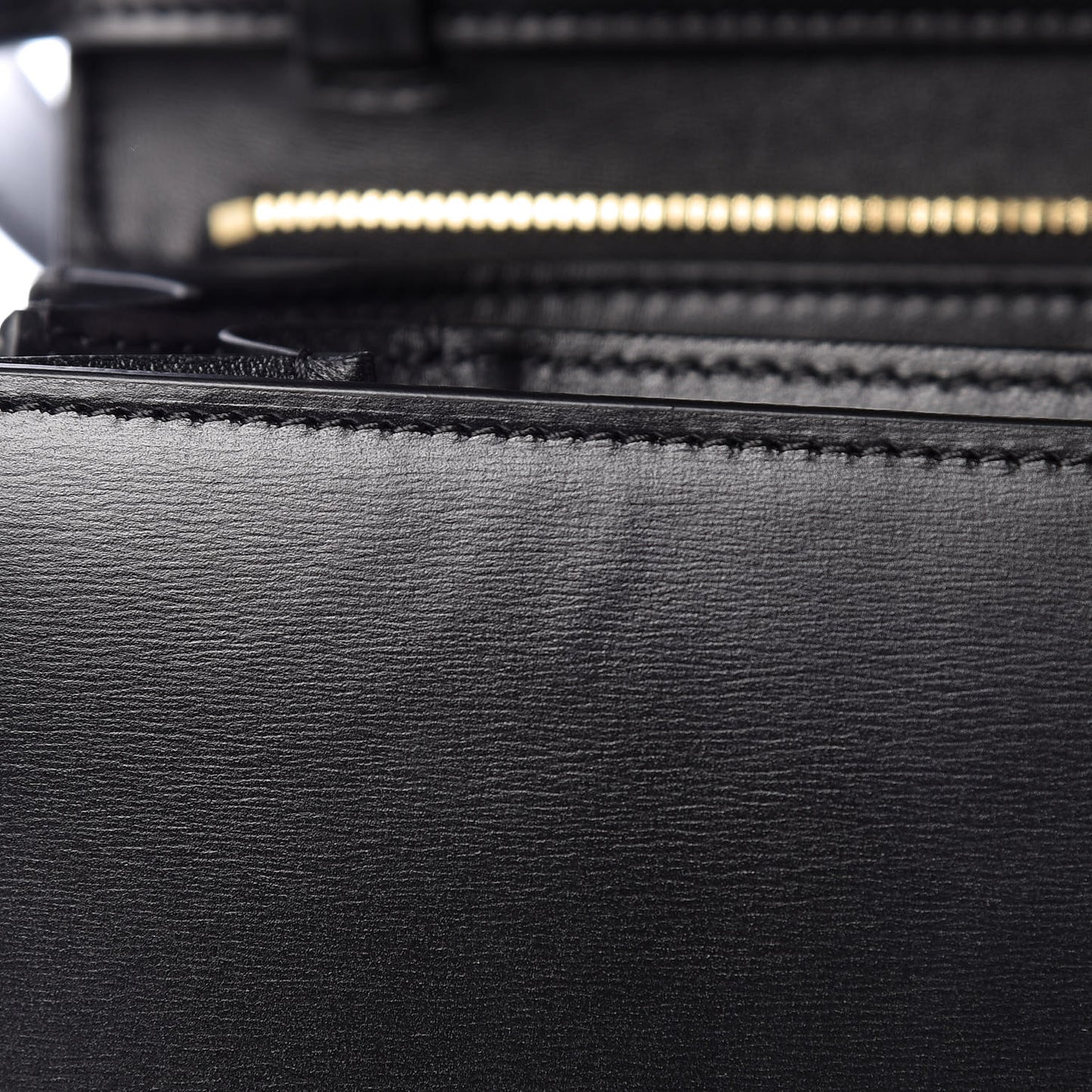 Box Calfskin Medium Classic Box Flap Bag Black