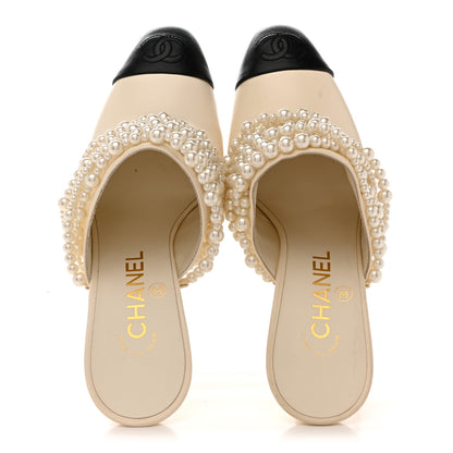 Chanel Lambskin Cap Toe CC Pearl Mule 36 Ivory Black 2 of 10
