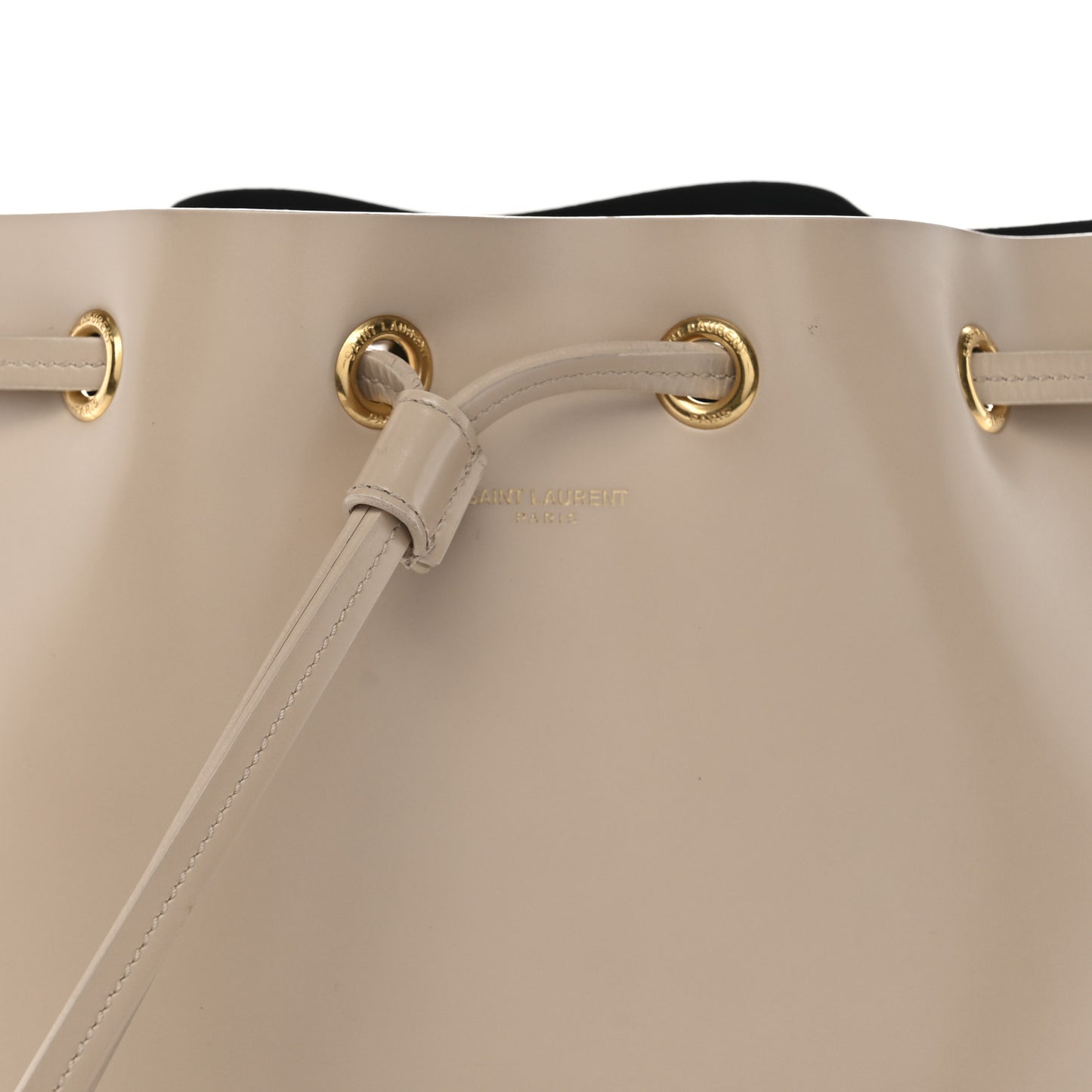 Calfskin Medium Emmanuelle Bucket Bag Nude Powder