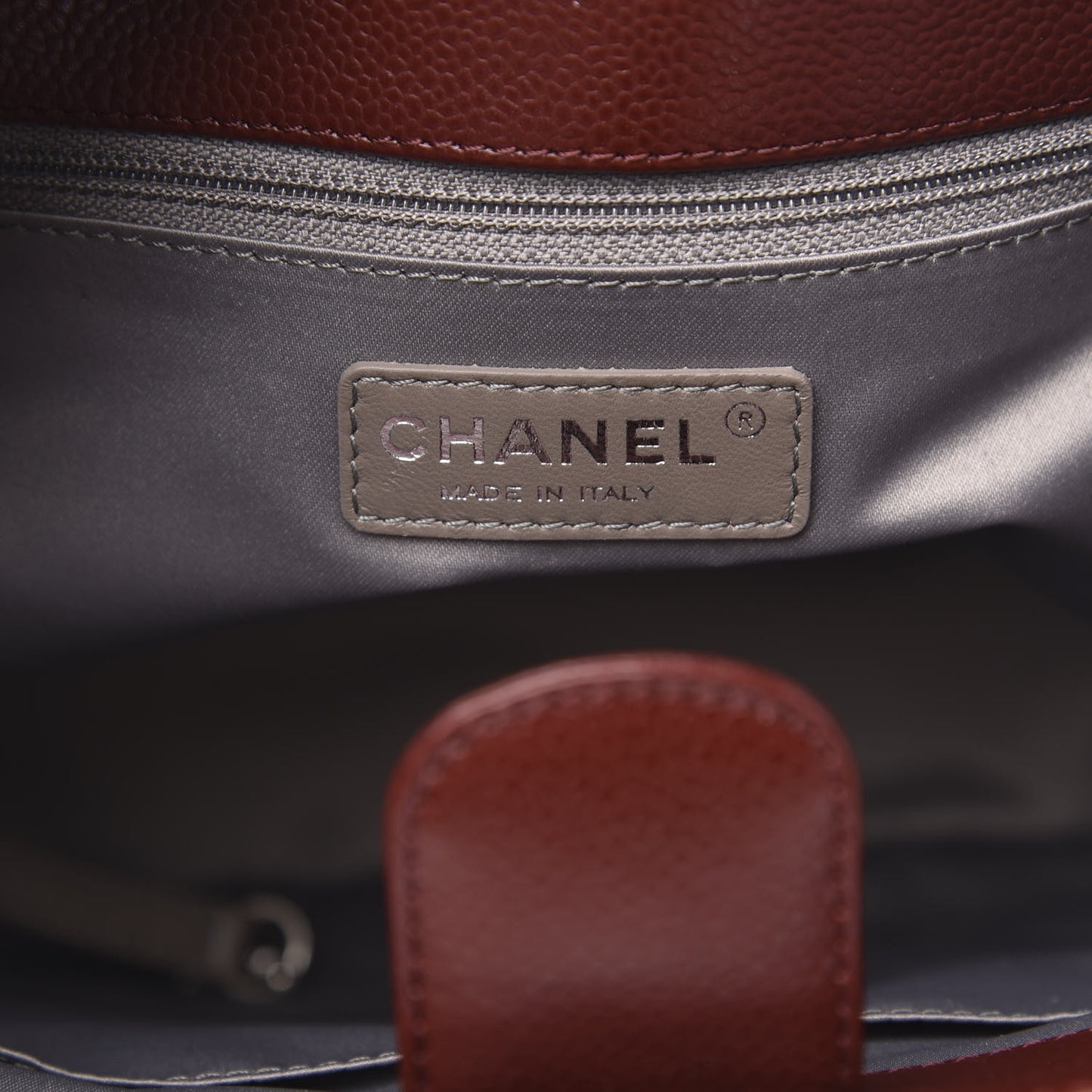 Caviar Quilted Petit Shopping Tote PST Burgundy