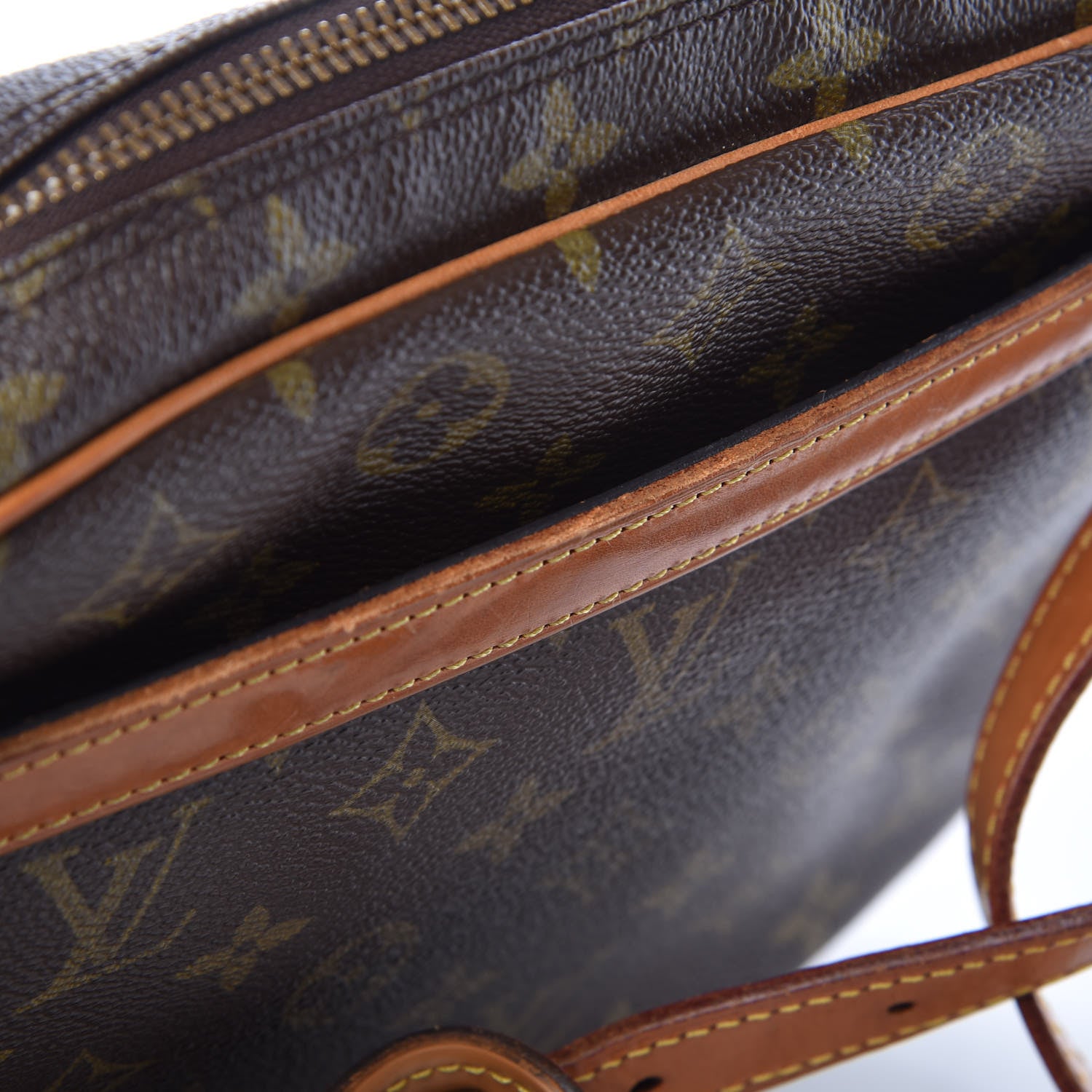 Louis Vuitton Monogram Jeune Fille 14 of 16