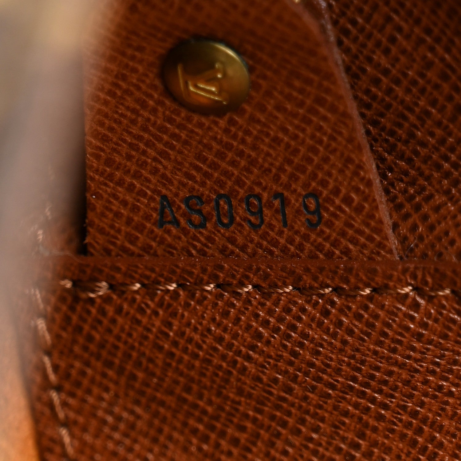 Louis Vuitton Monogram Musette GM 7 of 14