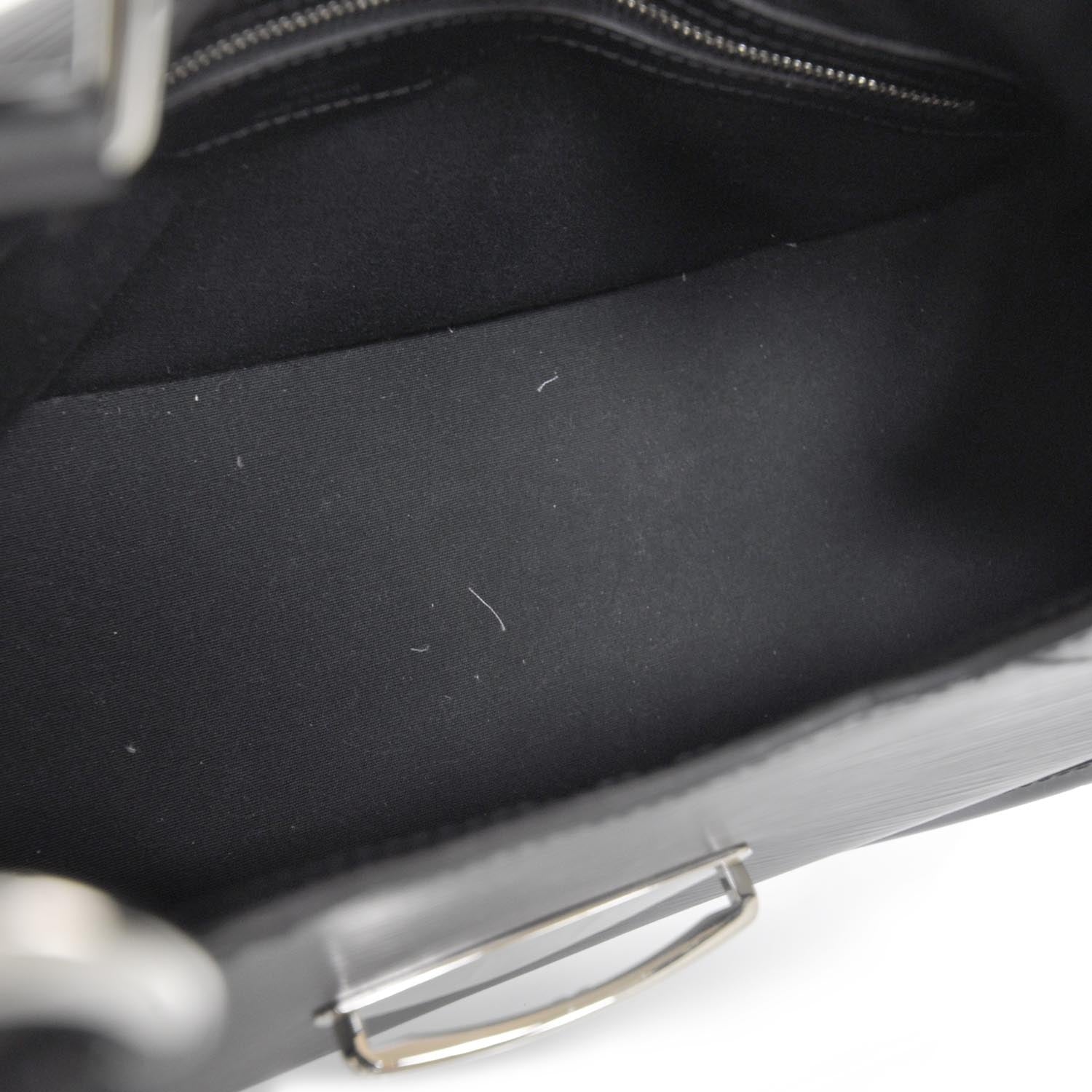 Louis Vuitton Epi Montaigne Sac Black 6 of 10