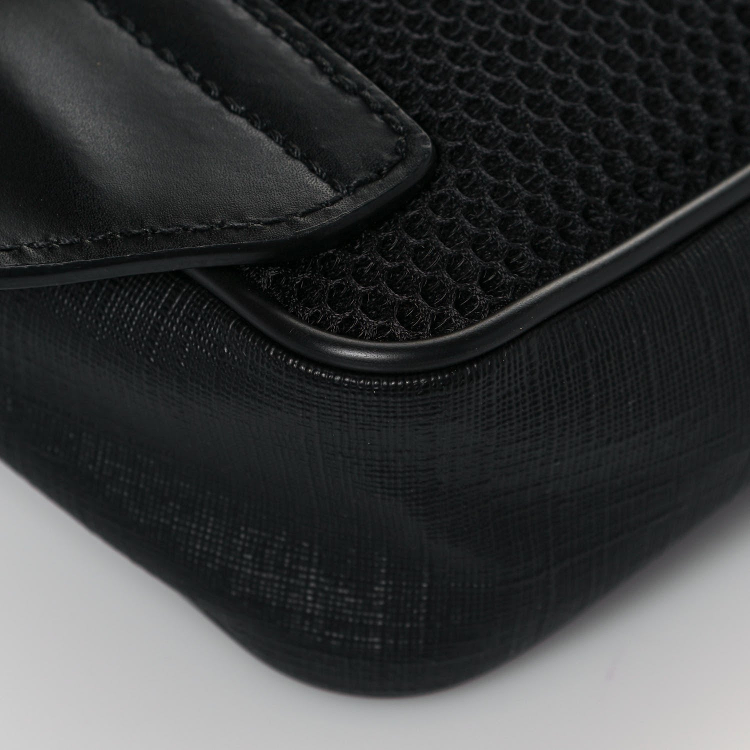 Gucci Soft GG Supreme Monogram Web Belt Bag Black Grey 11 of 13