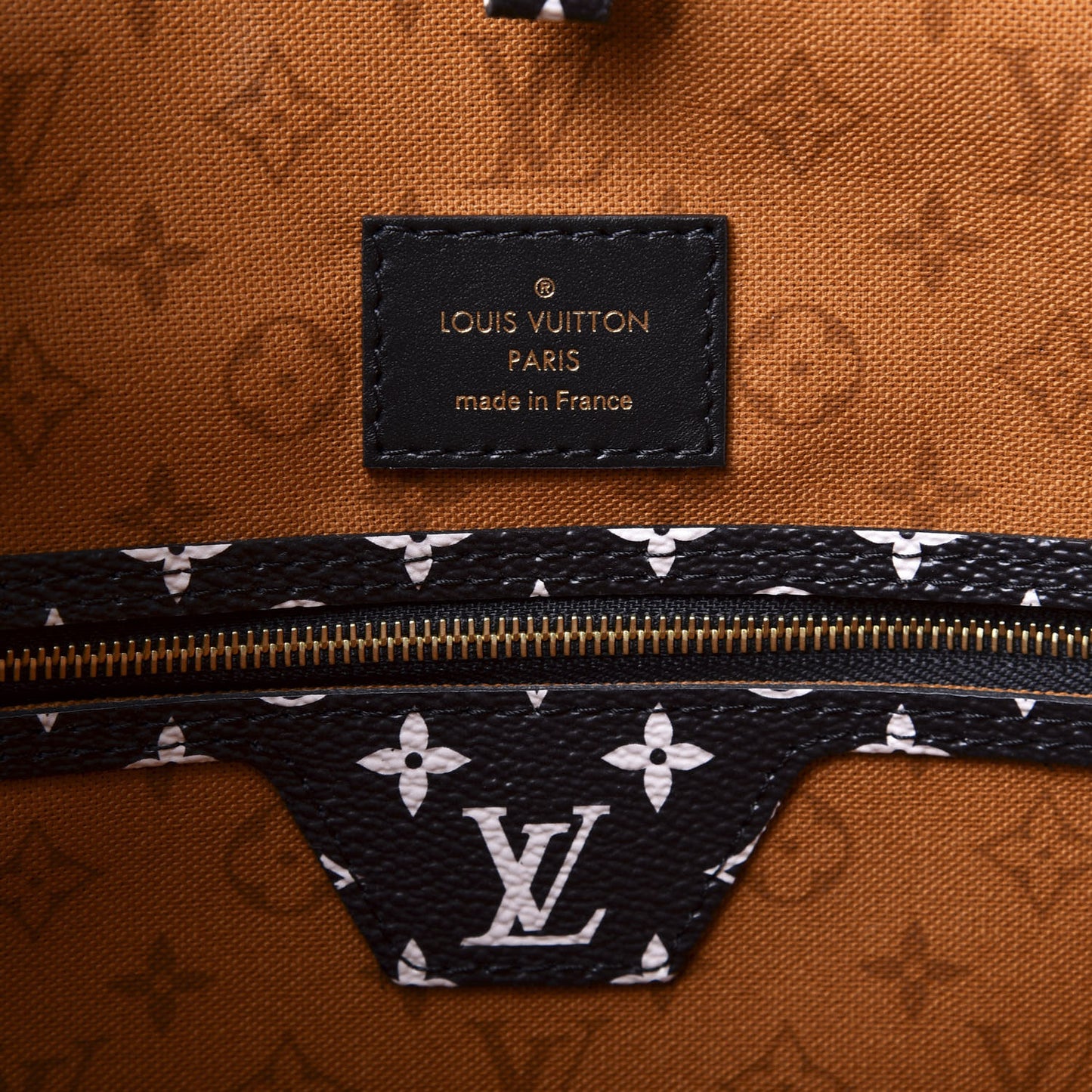 Monogram Giant Crafty Neverfull MM Creme Caramel
