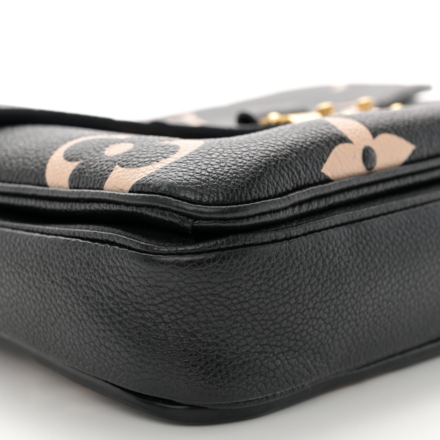 Empreinte Monogram Giant Pochette Metis Black Beige