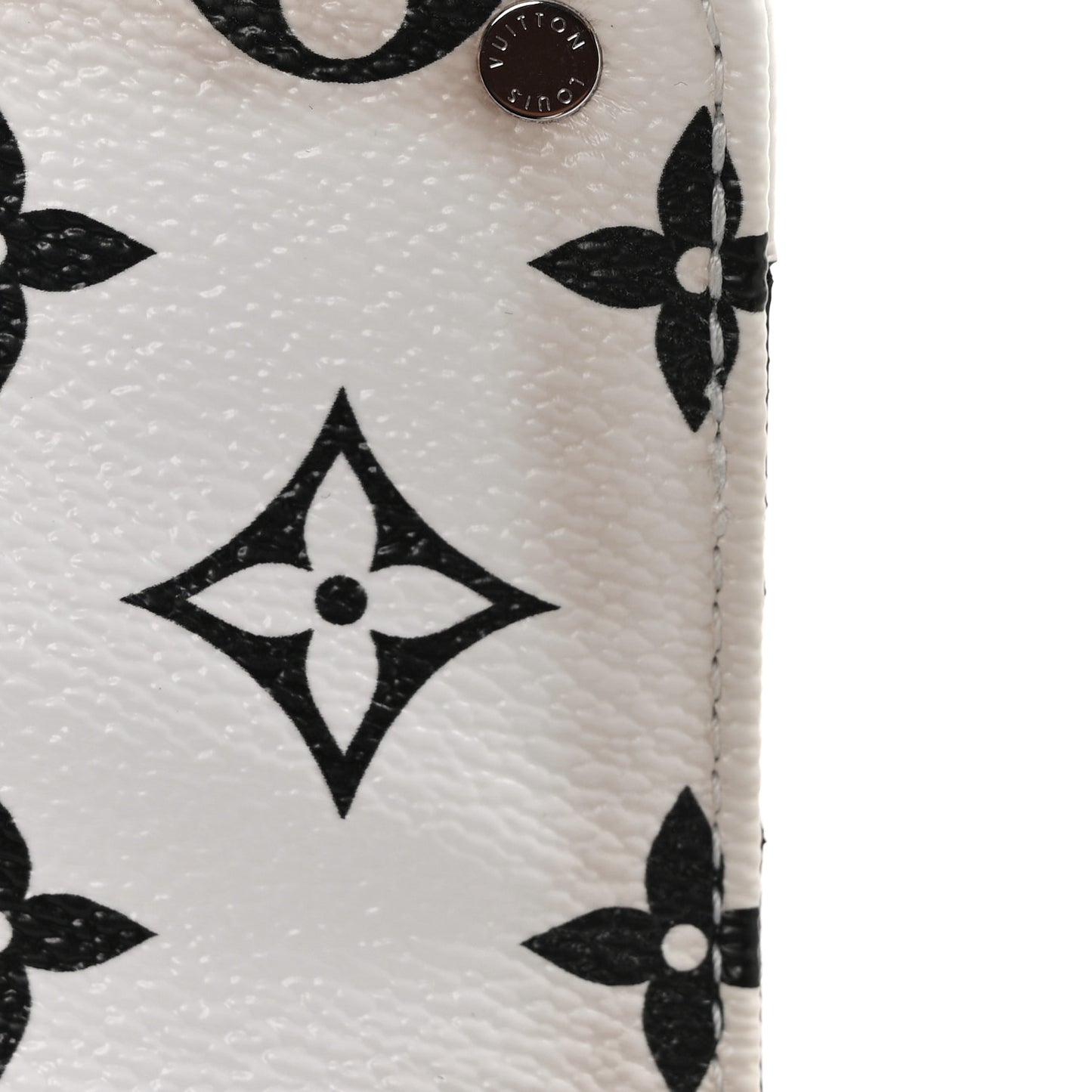 Vernis Epi Monogram Wynwood Black White