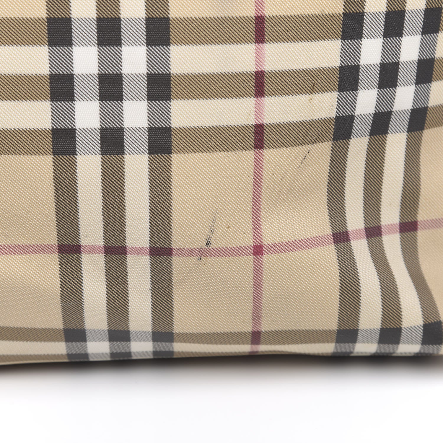 Burberry House Check Tote Black 16 of 17