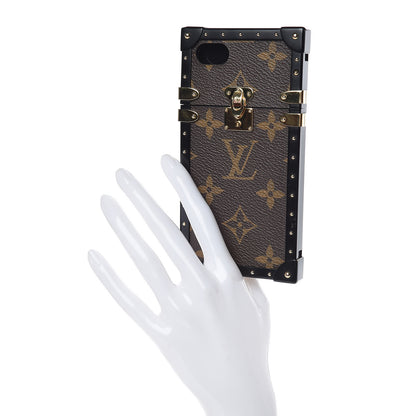 Louis Vuitton Monogram Eye-Trunk iPhone 7 Case 2 of 11