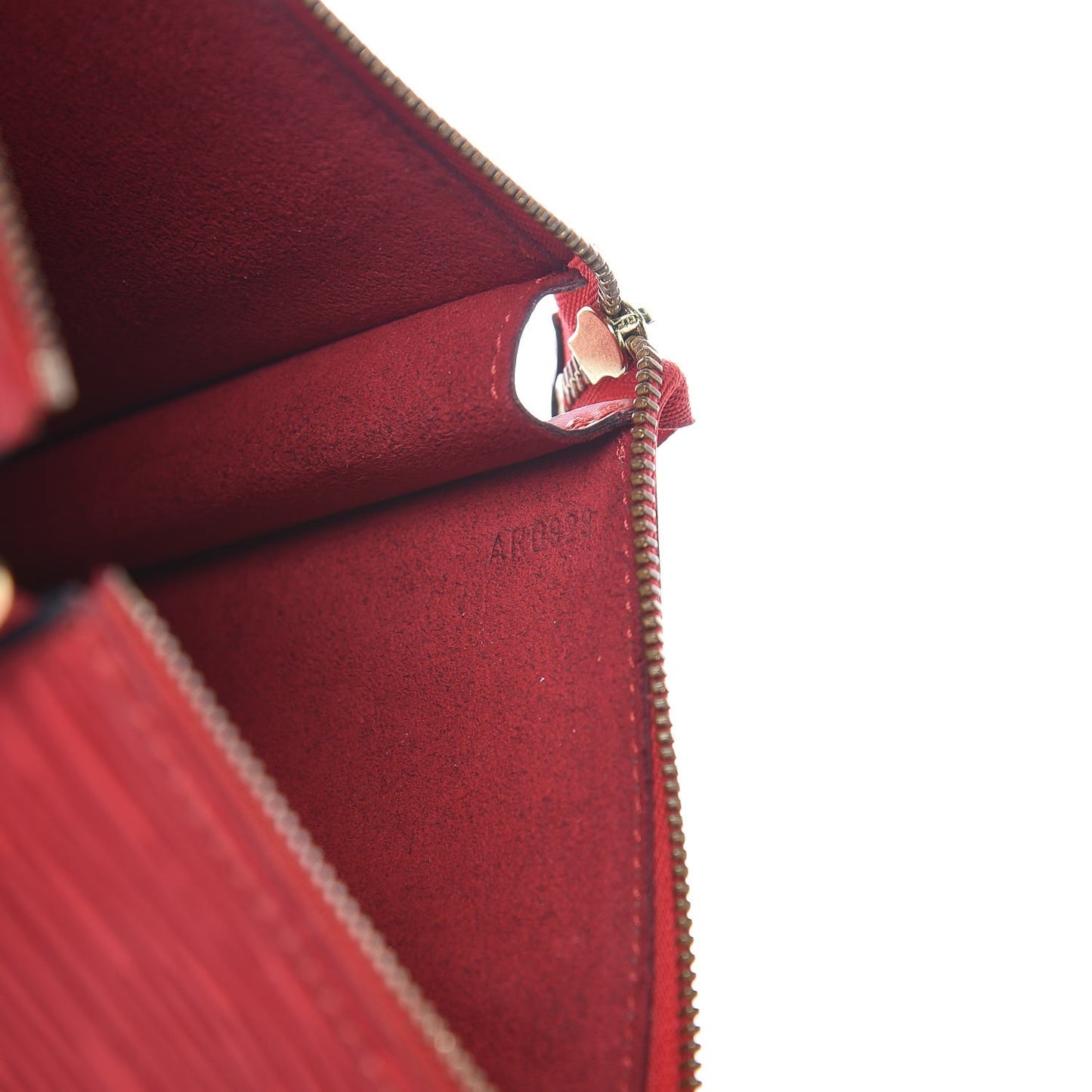 Epi Pochette Accessories 24 Castillan Red