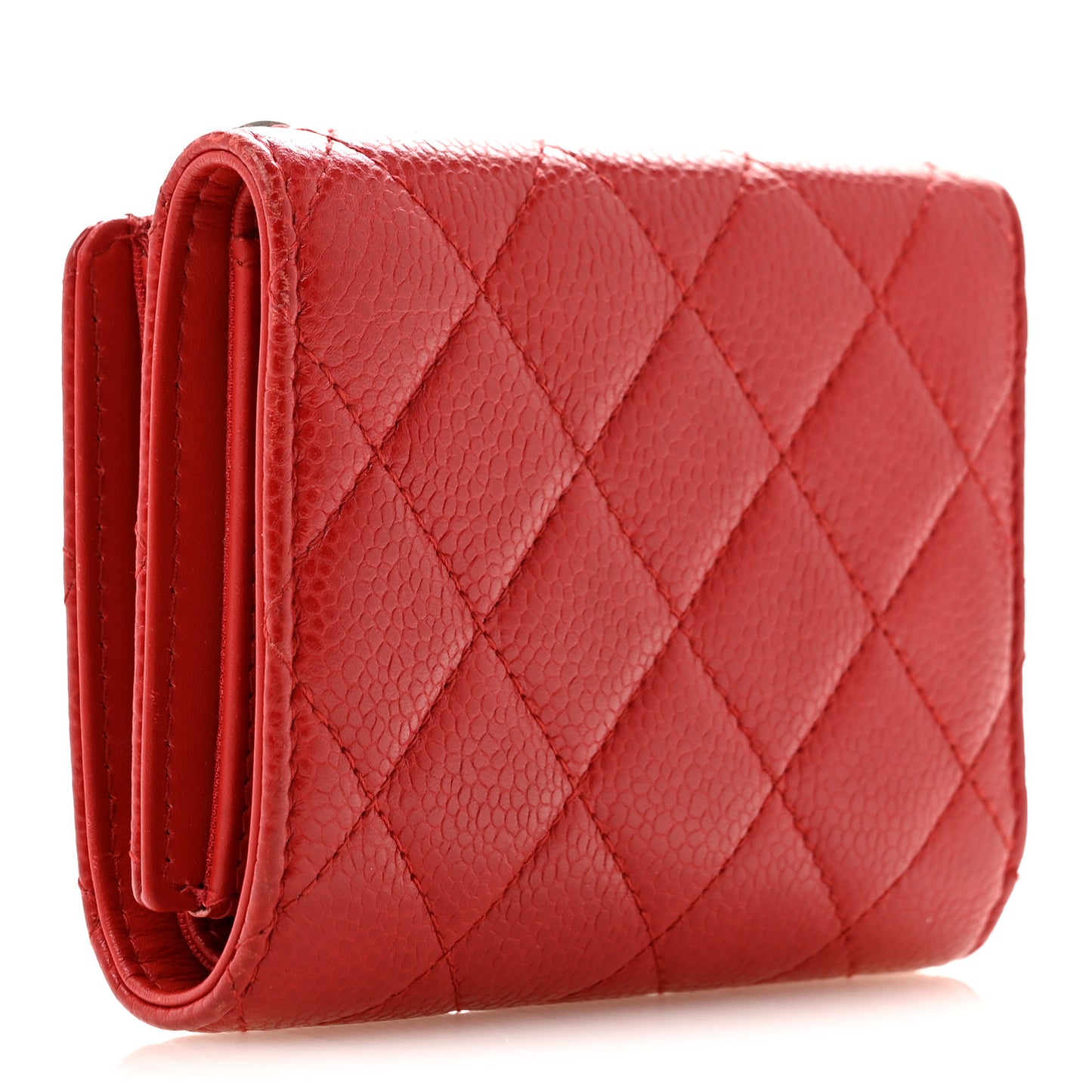 Caviar Quilted CC Zip Tri-Fold Wallet Red