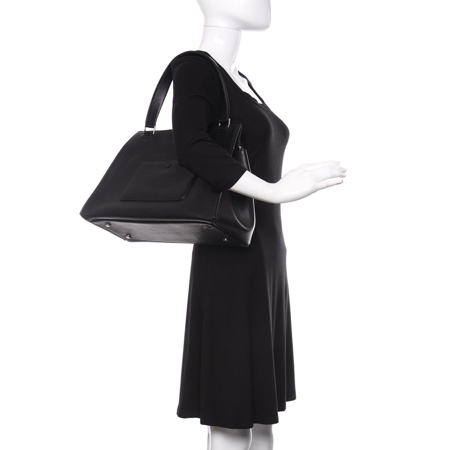 Supple Calfskin Medium Bi-Color Edge Shoulder Bag Emerald