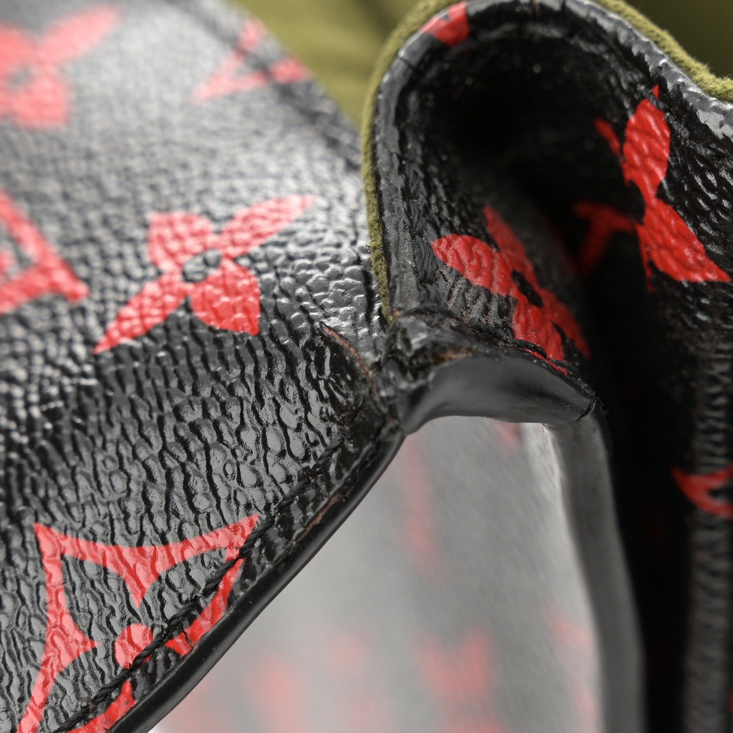 Monogram Infrarouge Pochette Metis