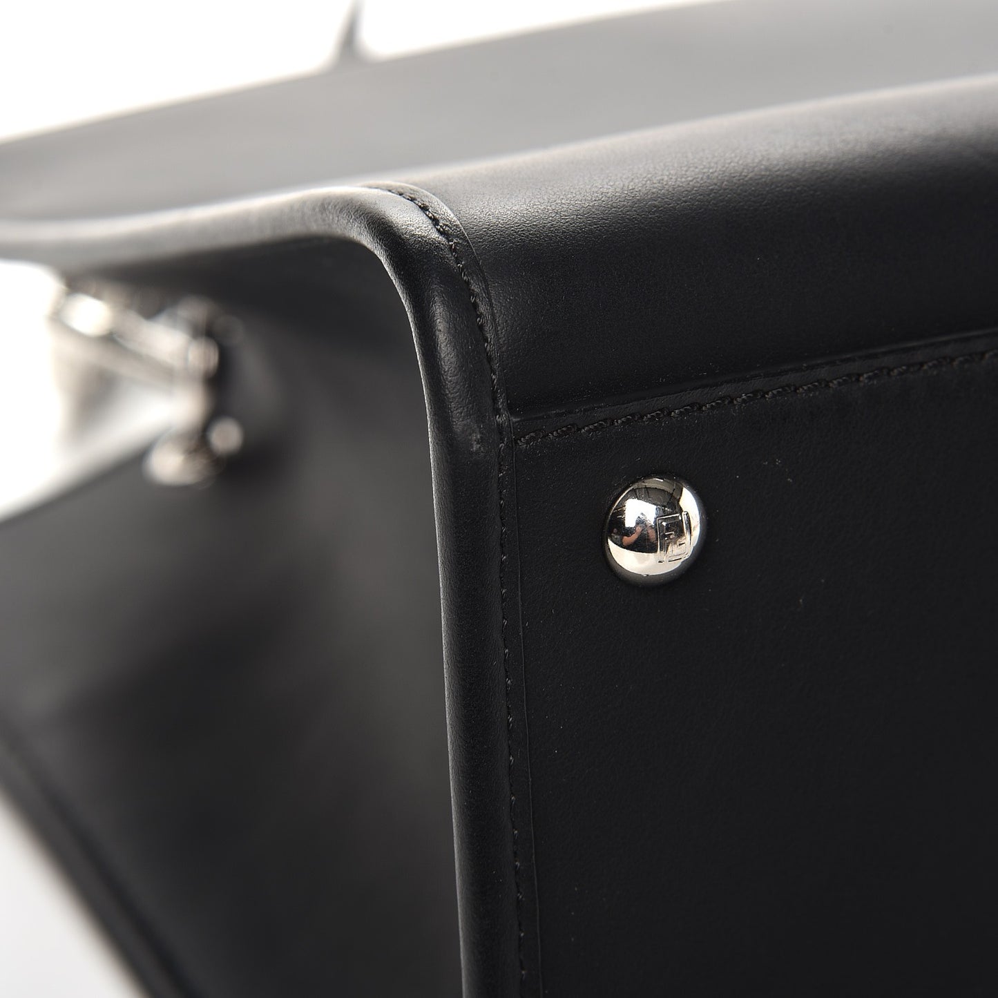 Vitello Century Opaco F is Fendi Regular Runaway Satchel Black