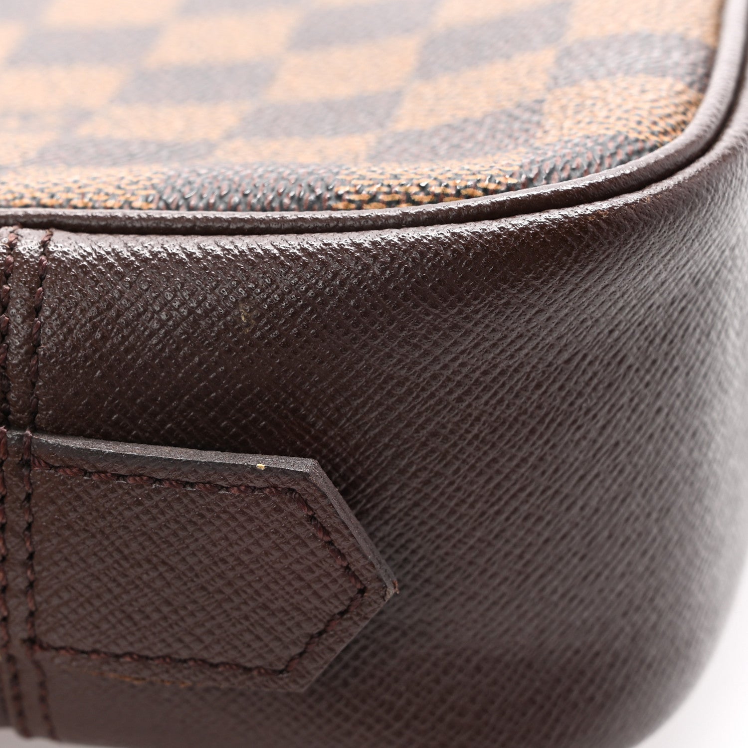 Louis Vuitton Damier Ebene Trousse Toilette 28 11 of 11